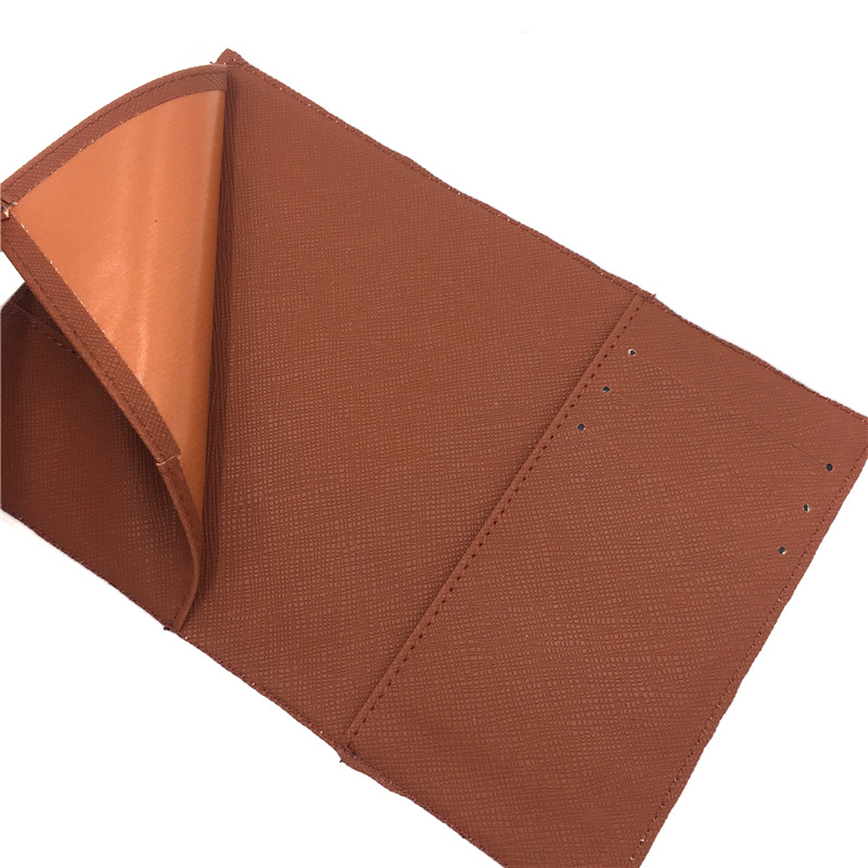 Porte-passeport en cuir avec m - Travel Accessories Overseas avis et prix