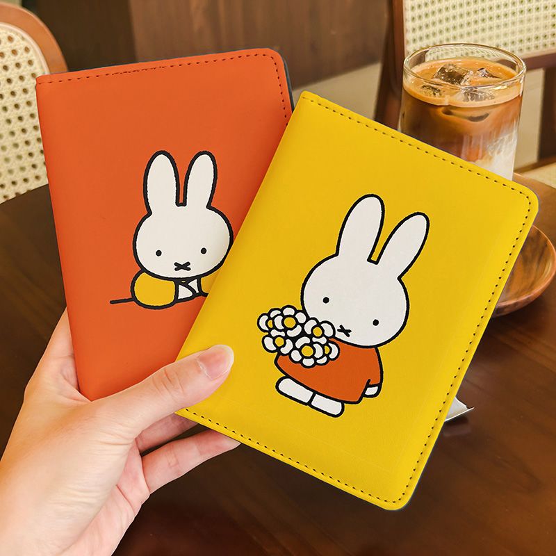 Porte-passeport Miffy mignon,  - Travel Accessories Overseas avis et prix